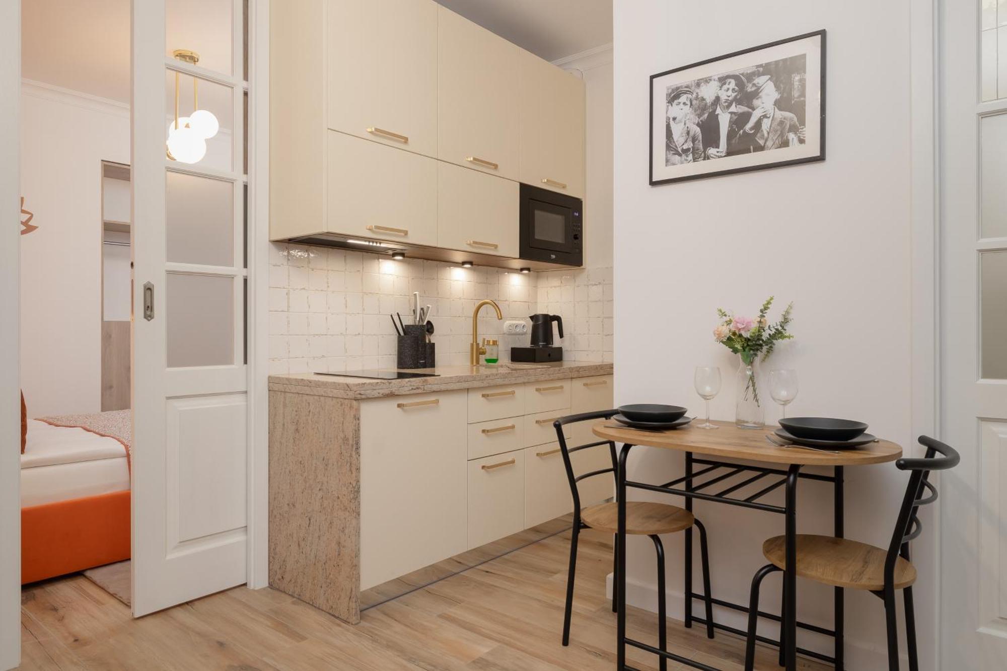 Beautiful & Stylish Apartaments Dietla With Air Conditioning By Noclegi Renters Krakow Exterior photo